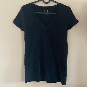 Black t-shirt